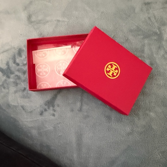 Tory BurchLunar New Year Horse Card Holder & Coin purse - Picture 6 of 6